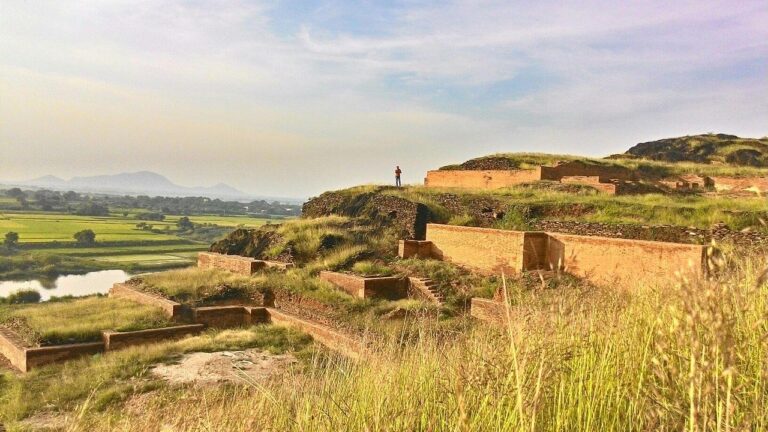 Vijayawada to Ongole Cabs